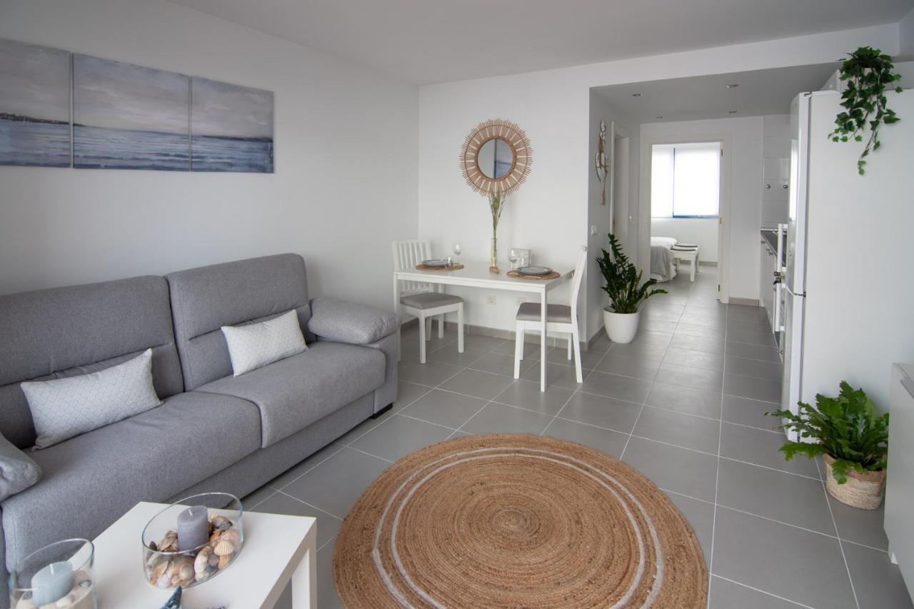 Ocean Apartment Tías Esterno foto