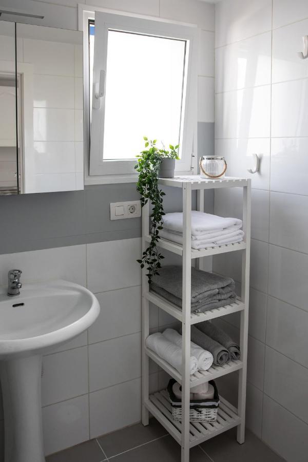 Ocean Apartment Tías Esterno foto