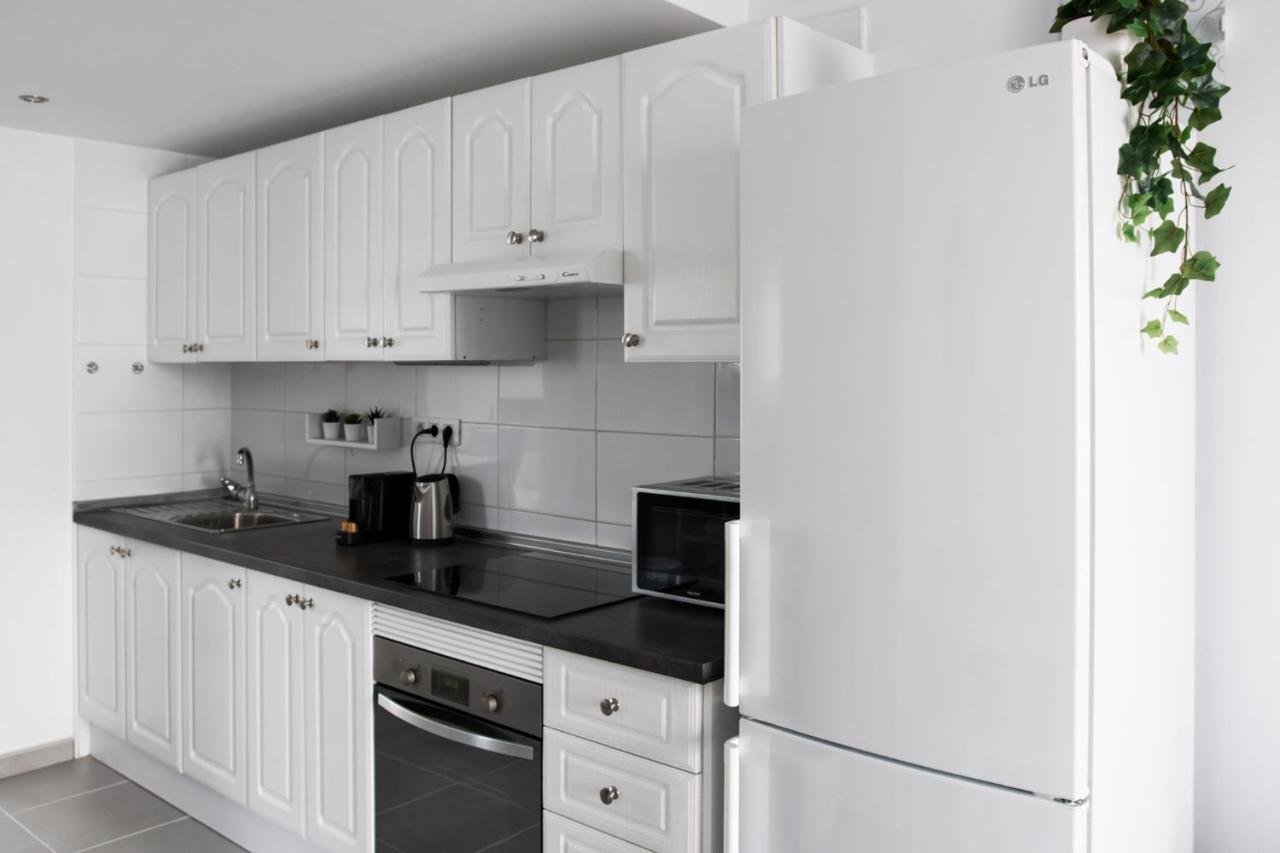 Ocean Apartment Tías Esterno foto